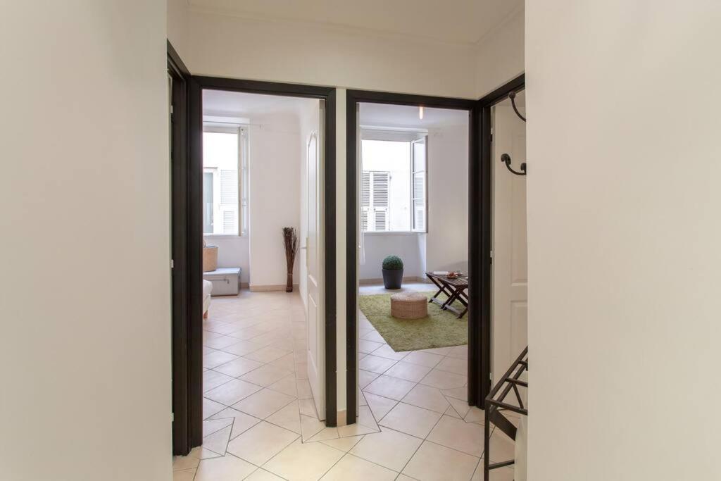 Appartamento L23 Rossetti Old Town 3 Min To The Sea/Ac & Wifi Nizza Esterno foto