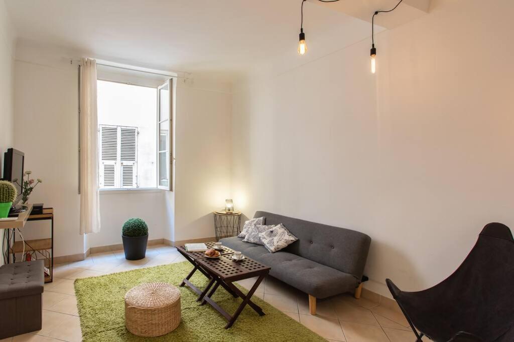 Appartamento L23 Rossetti Old Town 3 Min To The Sea/Ac & Wifi Nizza Esterno foto